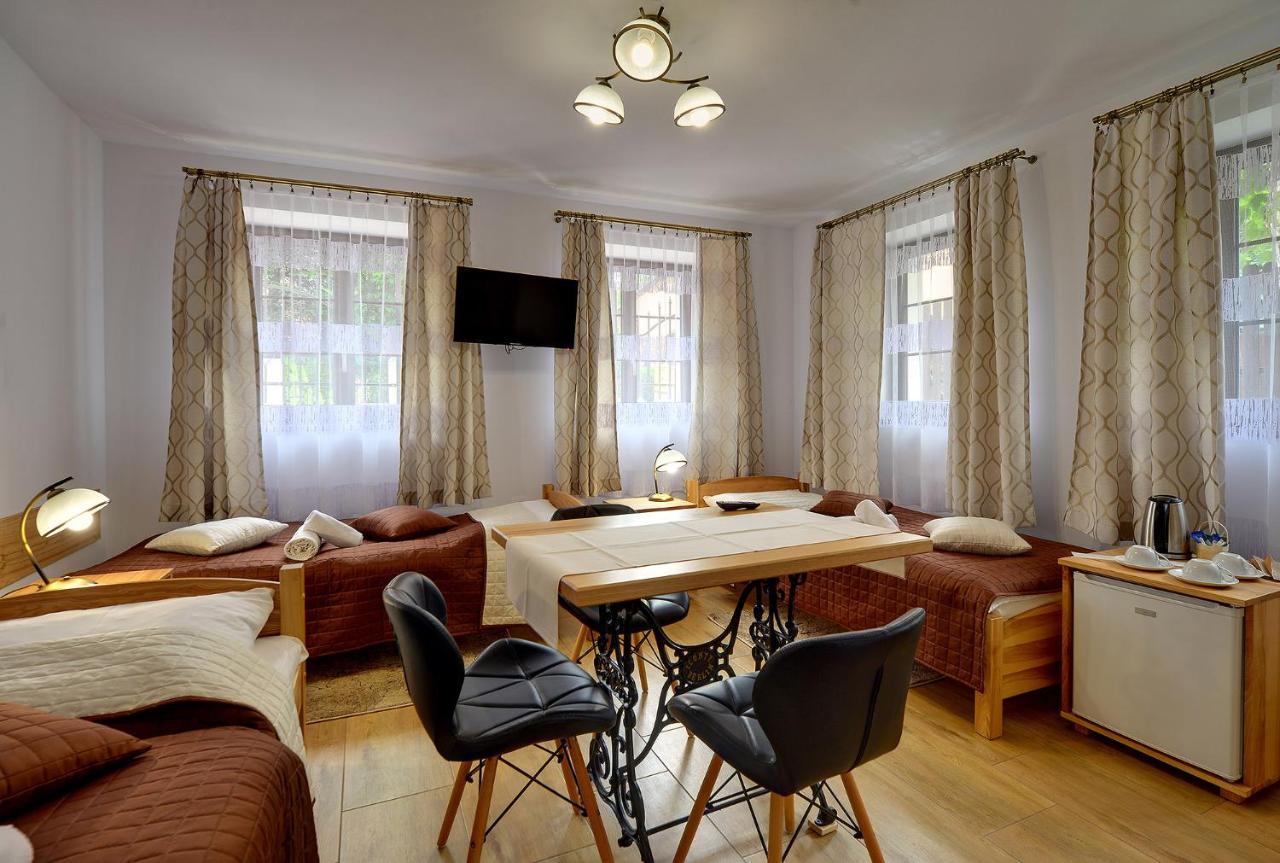 Dom Krawca - Pod Chojnikiem Apartment Jelenia Gora Exterior photo