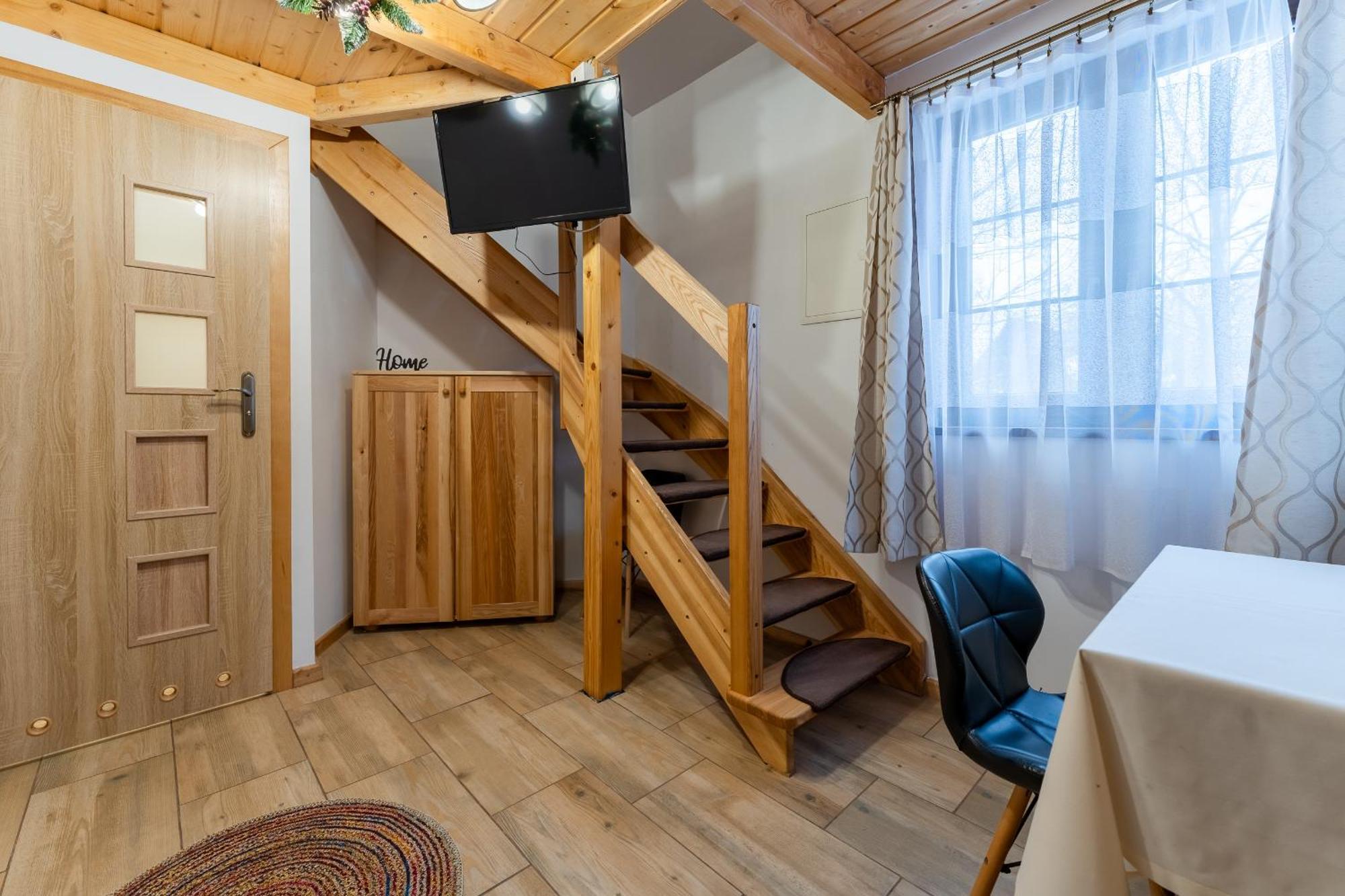 Dom Krawca - Pod Chojnikiem Apartment Jelenia Gora Exterior photo