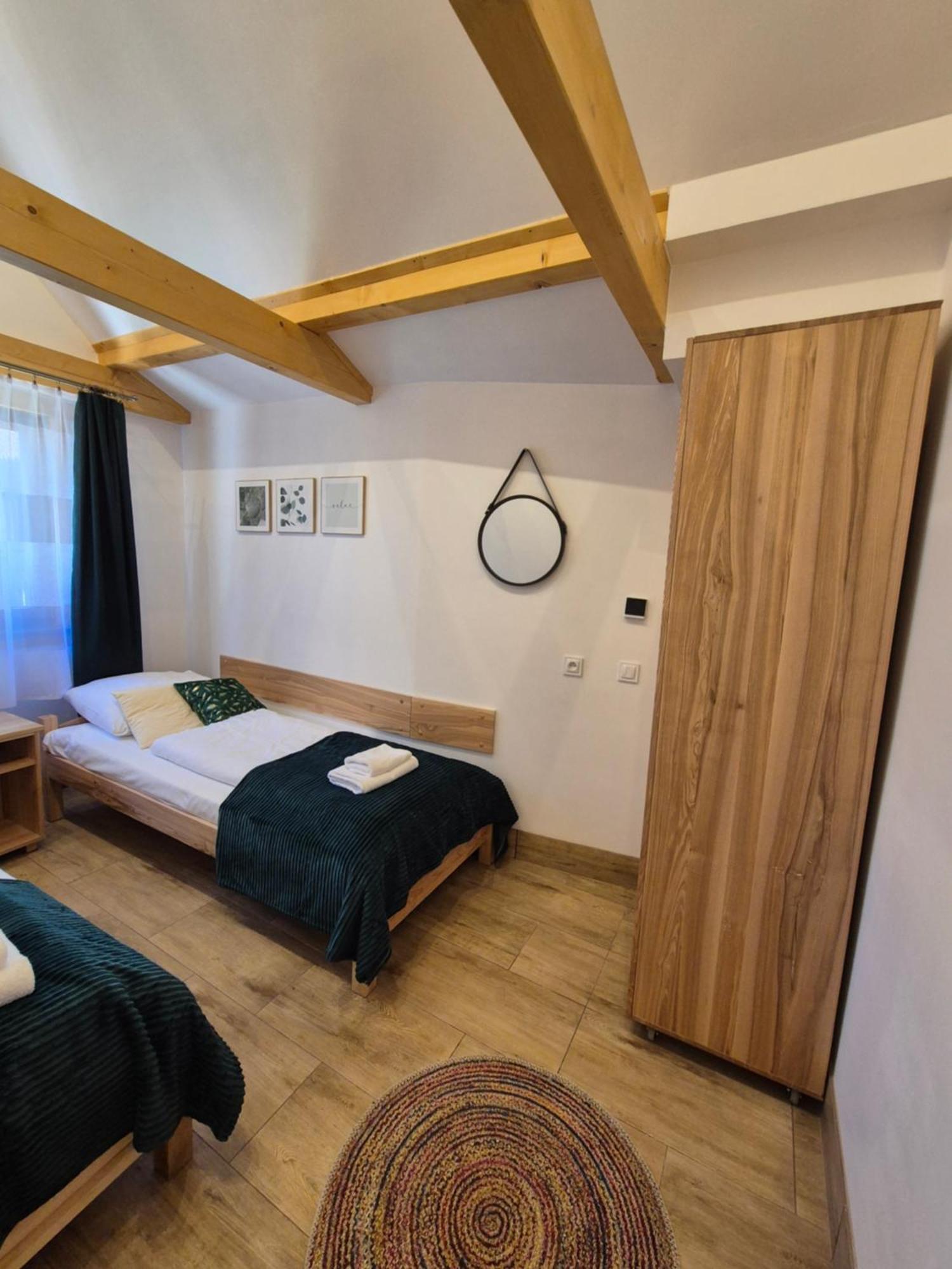 Dom Krawca - Pod Chojnikiem Apartment Jelenia Gora Exterior photo